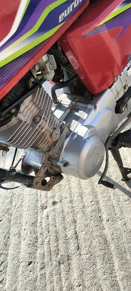 Honda 125 . original condition 2