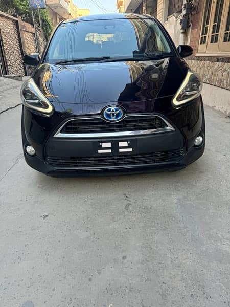 Toyota Sienta 2018 0