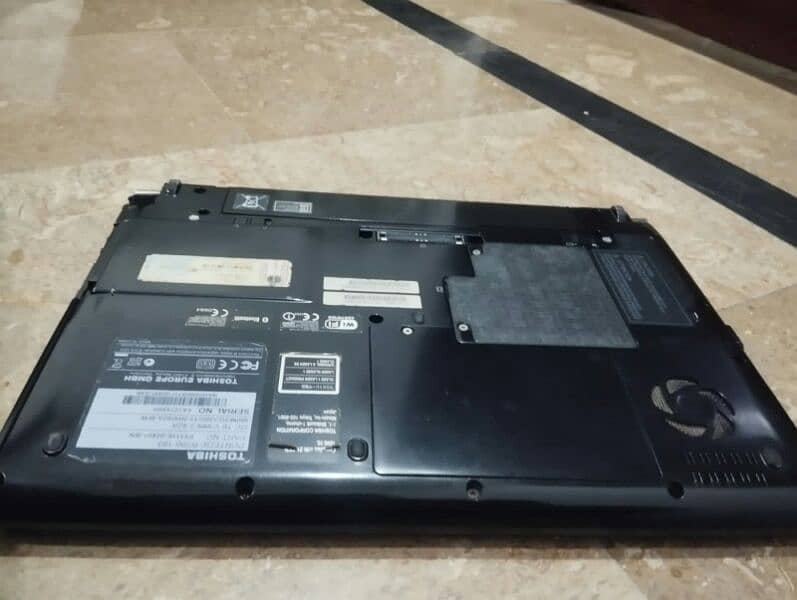 toshiba  laptop intel 3rd generation condition for urgent for sale 2