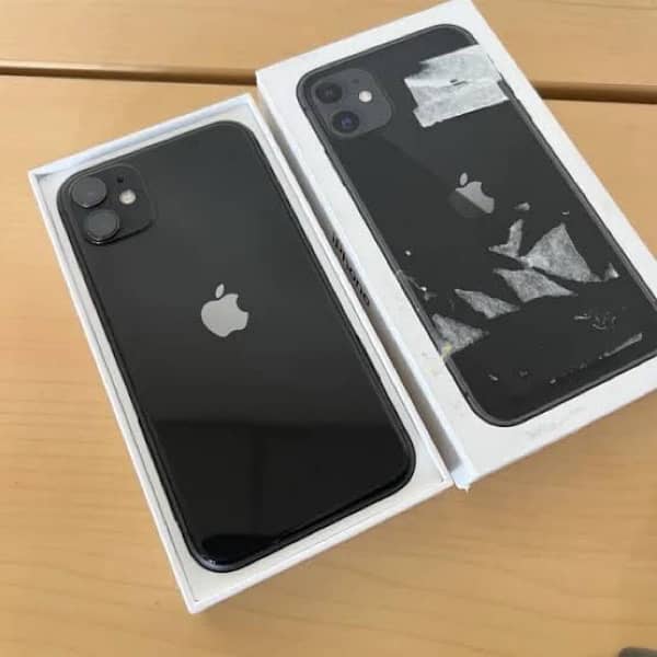 full box iphone 11 with original accessories 1 year waranty 0