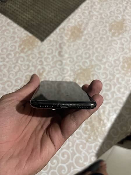 IPHONE X 64 GB PTA 3