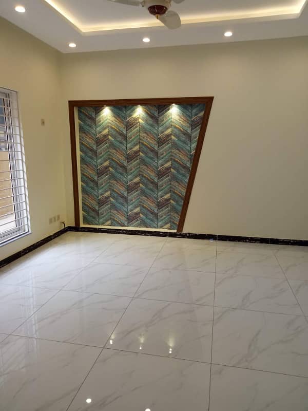 3 Bedroom Ground Portion 1 Kanal Islamabad G 13 Available 1 Servant Room 16