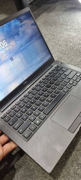 Dell Latitude 7400 Laptop Condition 10/10 13