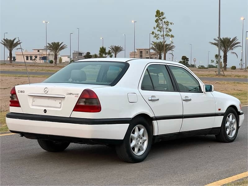 Mercedes Benz C Class Classic 4