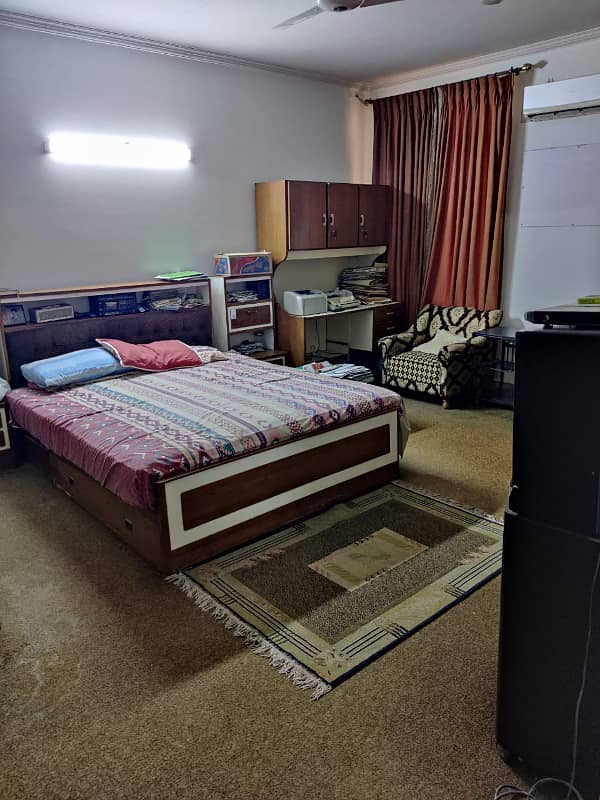 1 Kanal Full House Is Available For Rent In DHA Phase 3 Lahore 6