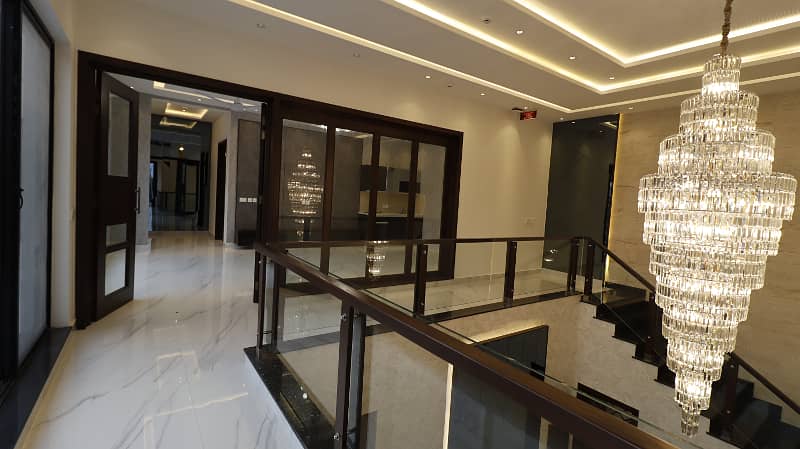One Kanal Bungalow Available For Sale In DHA Phase 5 Lahore 20