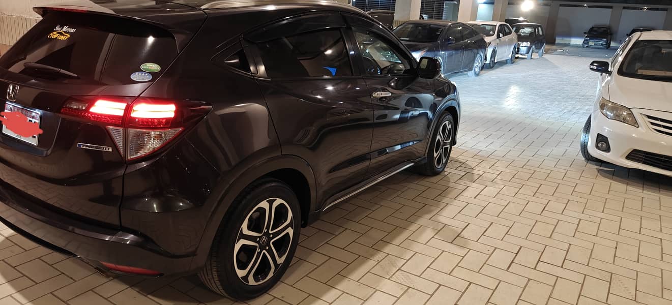 Honda Vezel 2016 3