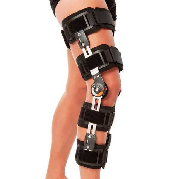 variteks hinged knee brace used after knee surgery 0