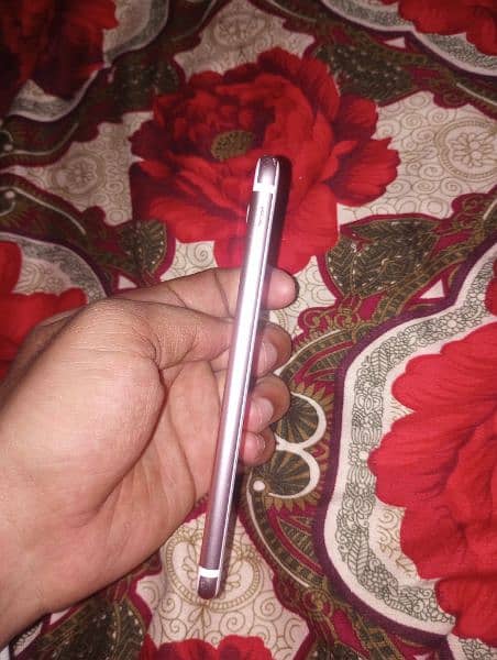 Iphone 7 Non PTA Water Pack 2