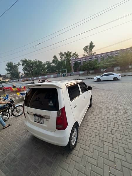 Suzuki Wagon R 2018 7