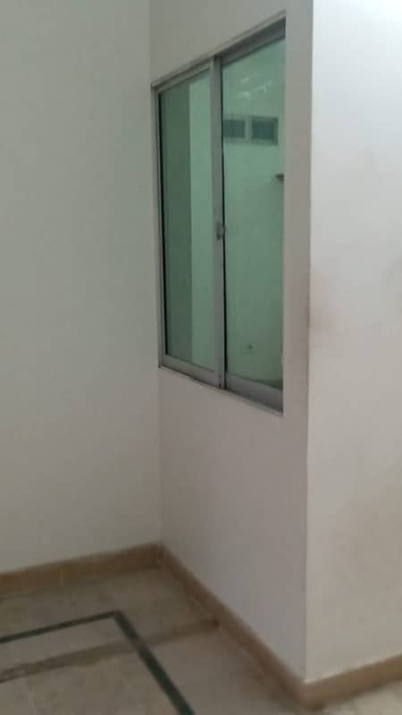 House Single Story 80 Sq Yards 2 Beds Lounge in Mehran Society Rent only 25 thousand 2