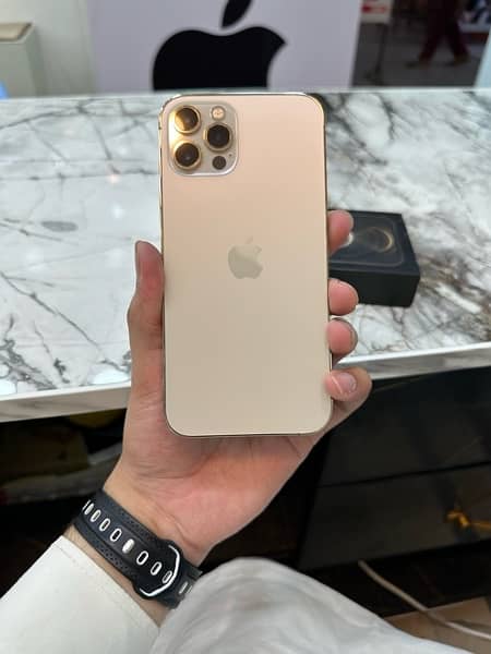 iPhone 12 Pro 128Gb Pta Approved Fullbox Gold 4