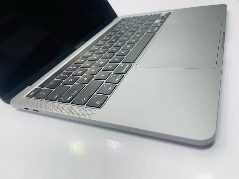 macbook pro m1 16gb 1Tb 13inch touchbar cto model 5