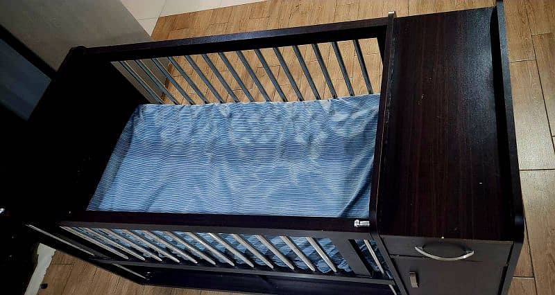 Baby/Kids Bed with Drawers/Mattress  in Good Condition 1