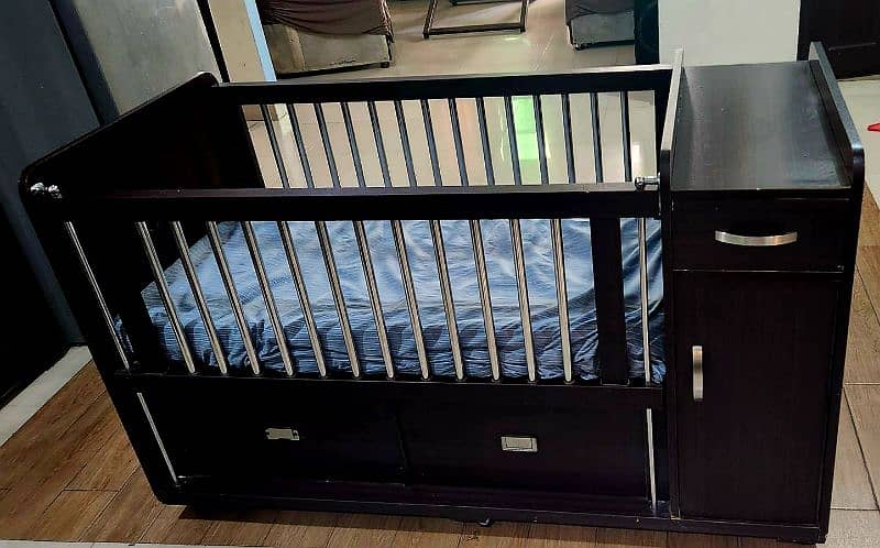 Baby/Kids Bed with Drawers/Mattress  in Good Condition 2