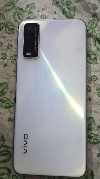 Vivo y20 1