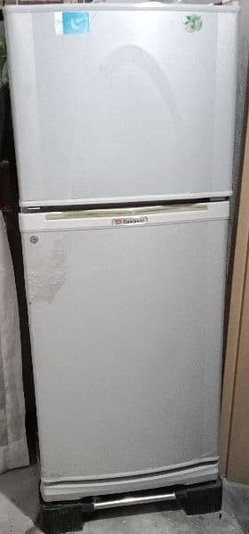 Dawlance refrigerator for sale 4