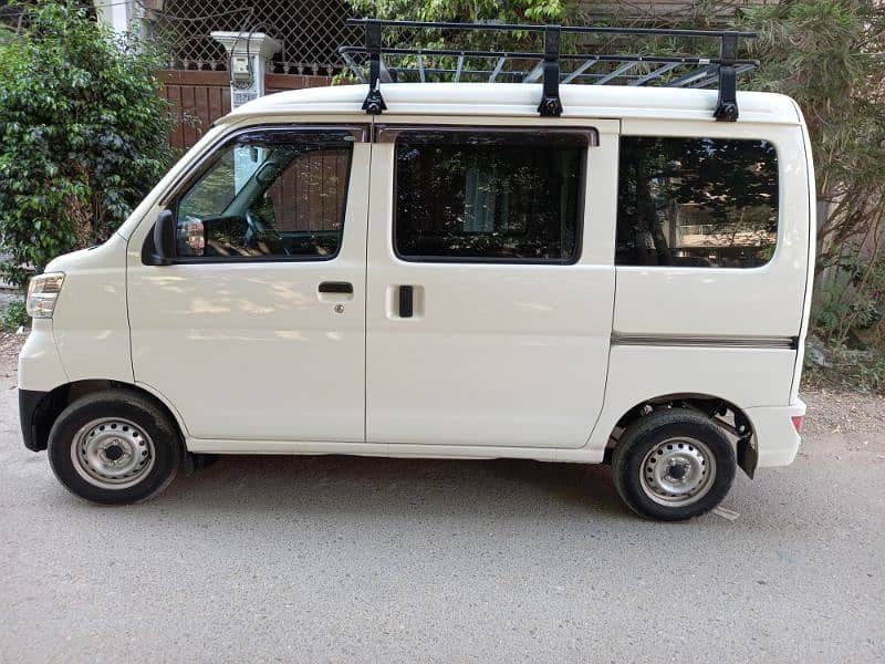 Daihatsu Hijet 2019 10