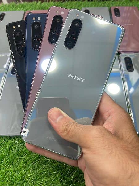 Sony Xperia 5 Mark 2  8/128 0