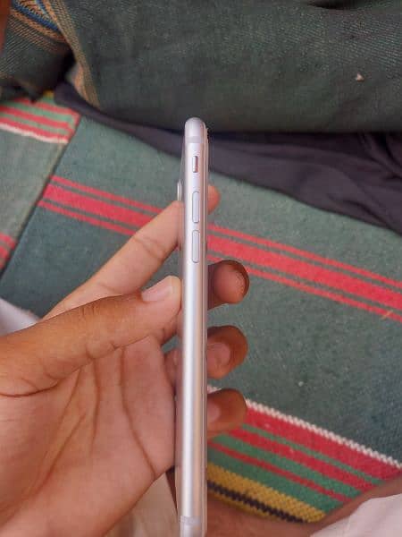 iphone  7 water pack  32 gb wala 3