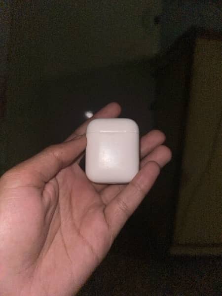 apple airpods 2 4