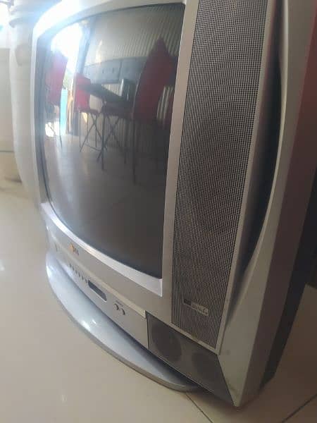 LG TV for sale 0