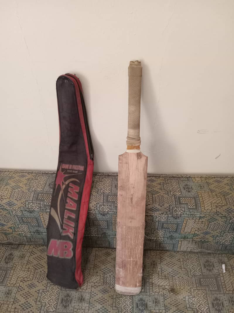 MB sher amin cricket bat 1