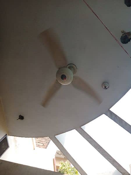 3 coper fan in good condition. 0