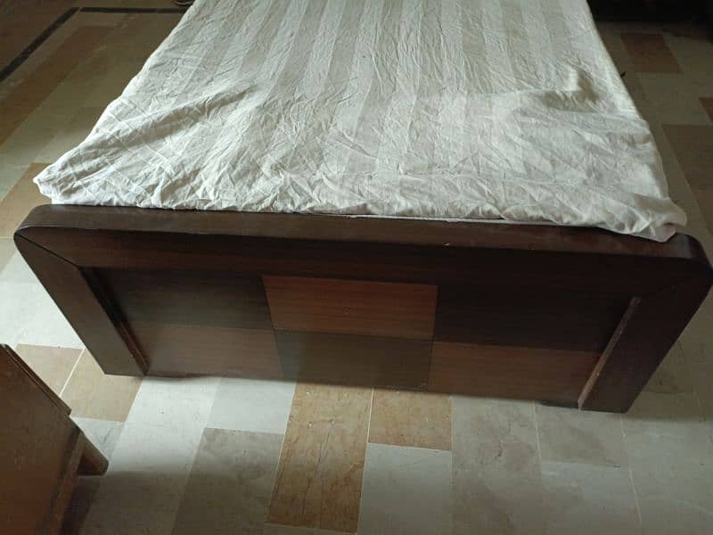 Single Bed 1 month used with new molty foam mattress 3