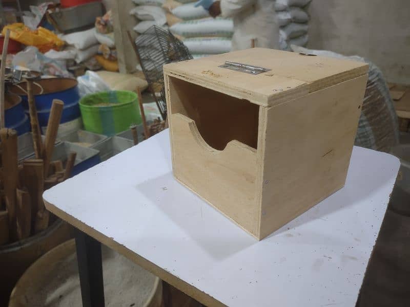 wooden java breeding box 0