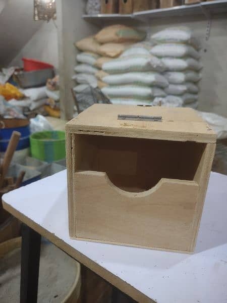 wooden java breeding box 1