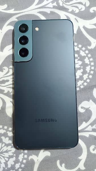 Samsung S22 8 128 2