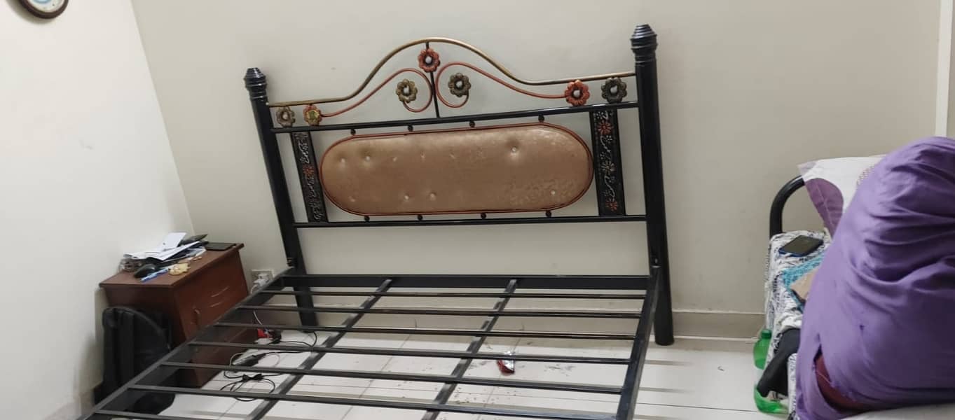 Wrought Iron bed 3