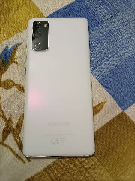 Samsung Galaxy S20 FE 7