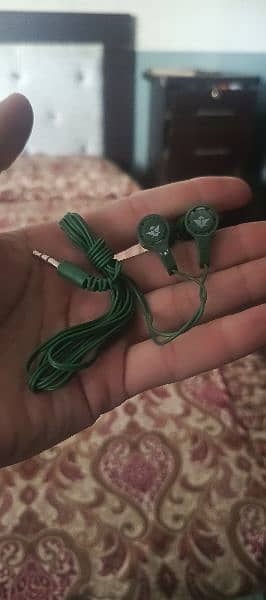 Headphones 03178940760 4