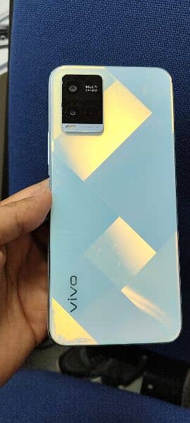 vivo Y21 3