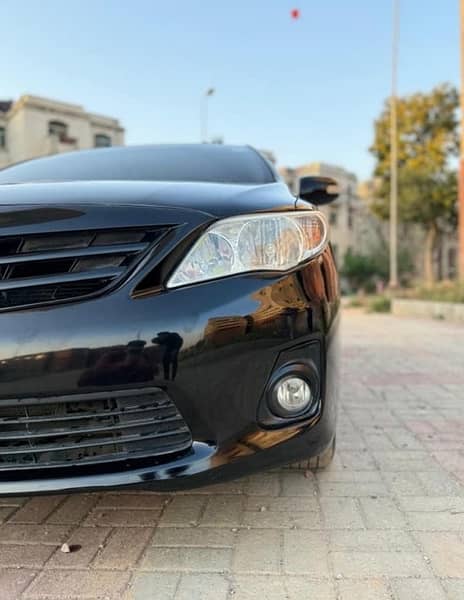 TOYOTA ALTIS 2010 1.8 BLACK SUNROOF AUTOMATIC 0