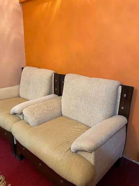 Sofa set 5 seater 3