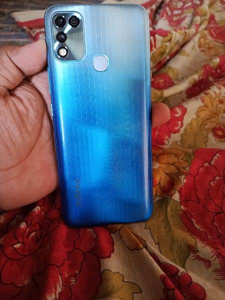 Infinix hot 11 Play 4/64 0