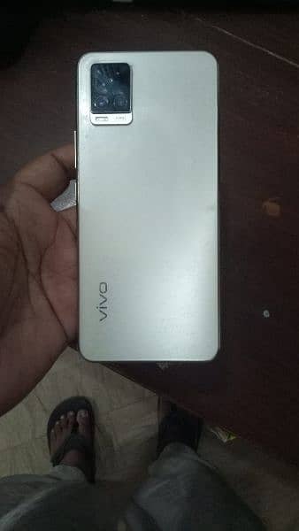 vivo v2025 for sale 0