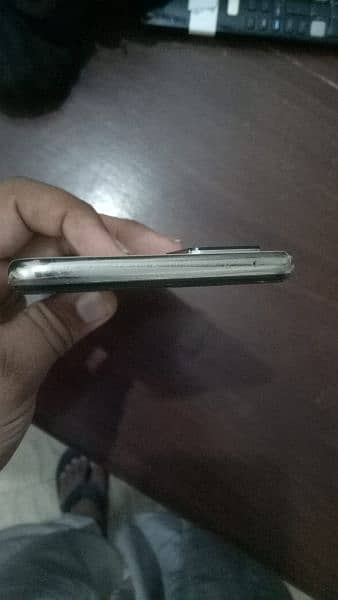 vivo v2025 for sale 5