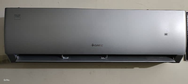 Gree AC inverter 1.5 ton 1