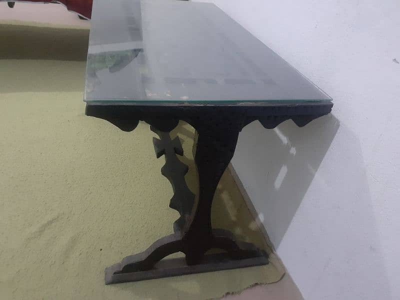 SMALL dining table for sale 1