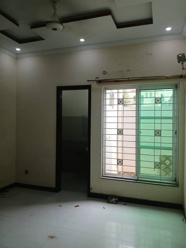 10MARLA UPPER PORTION AVAILABLE FOR RENT IN T&T SOCIETY 2