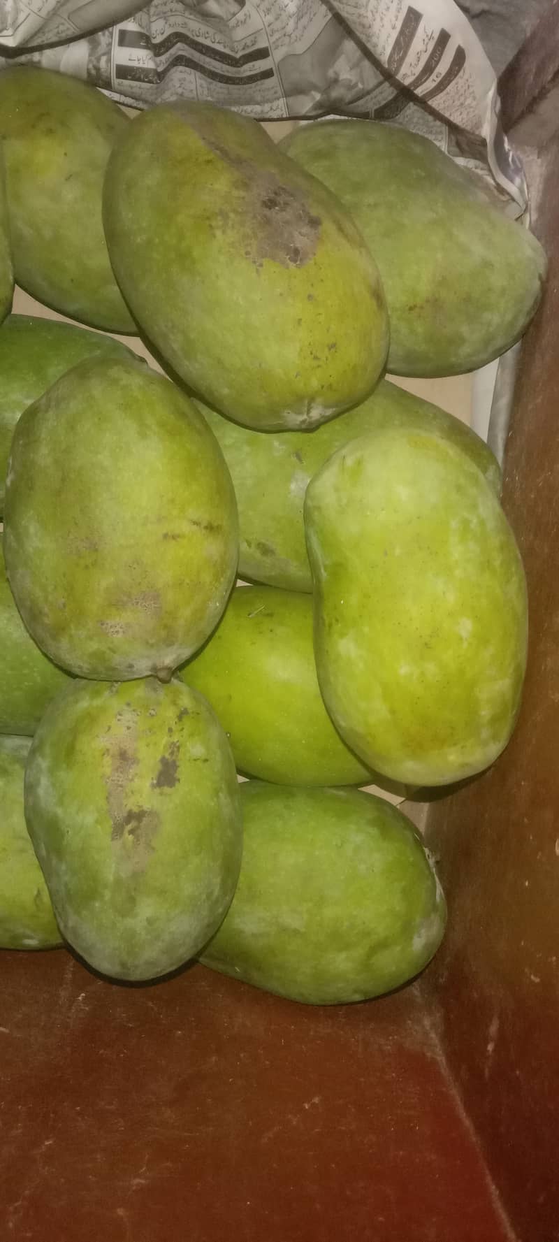 fresh mangoes 0