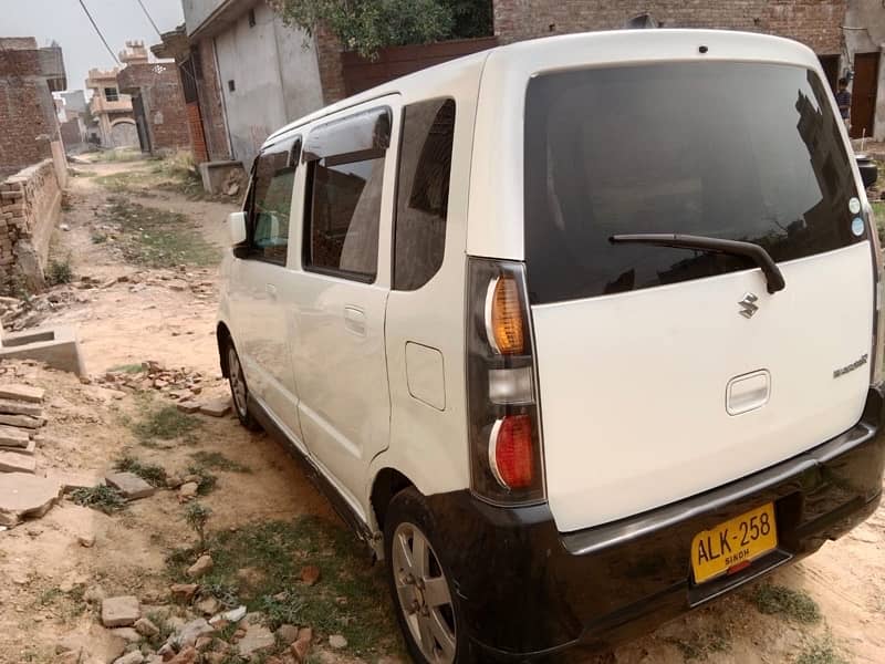 Suzuki Wagon R 2006 3