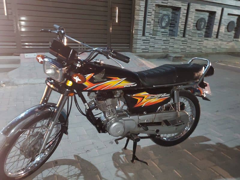 Honda 125 2021 model all Punjab no for sale Whatsapp 03165776834 0