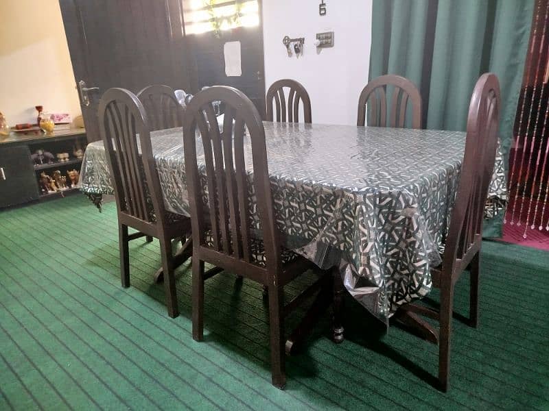Dinning Table with 6 Chairs 1