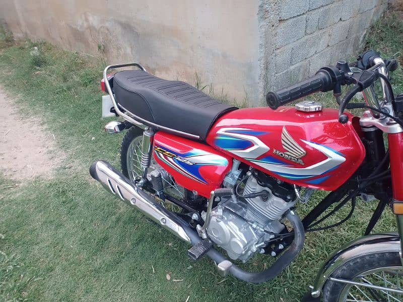 honda 125 argant for sell 22modal open chet conditions 10/10 4