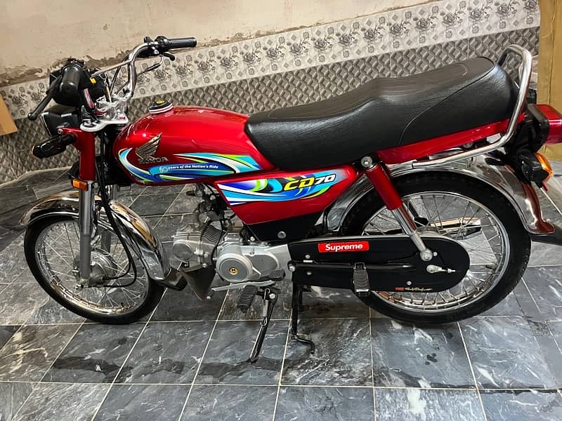 Honda CD 70 2024 6